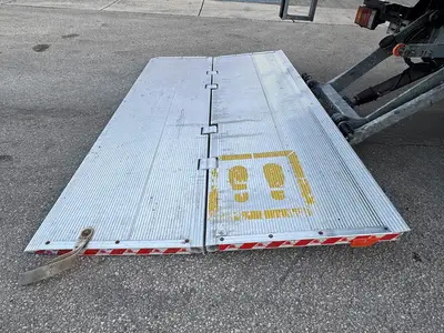 Used 2024 ISUZU NPR HD Box trucks Florida US | Truck and Van Outlet #1509183