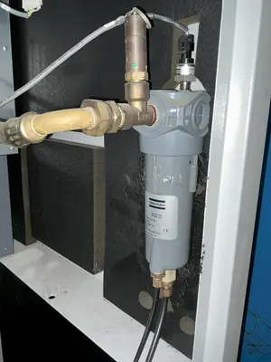 USED ATLAS COPCO SF15