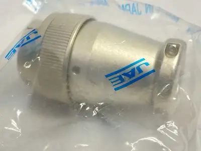 NEW JAE CIRCULAR CONNECTOR PLUG FEMALE 24-POSITION