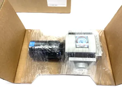 New | in-Stock Festo Modular Pneumatic Pressure Regulator 527663 Air Pressure Regulators Michigan US | Maverick Industrial Sales #1460497