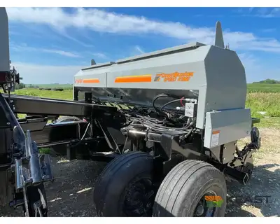 Used CRUSTBUSTER _UNKNOWN_ No-Till Drills Iowa US | Keast Enterprises #1360190