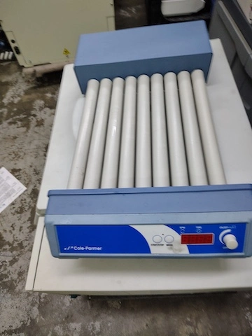 Used COLE-PARMER _UNKNOWN_ Shakers California US | Biotech Equipment Sales #1488917