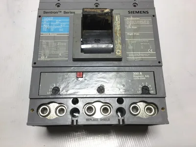 Siemens Sentron JXD63B300 3 Pole Circuit Breaker, 600V, 300A