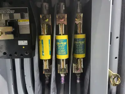 USED SQUARE D MODEL 6