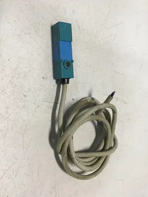 USED YAMATAKE FL2-4A6S