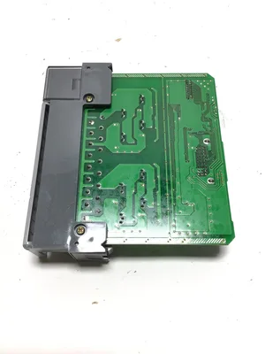 Allen Bradley SLC500 Output Module Ser B