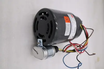 NEW DAYTON 3M292E TYPE PSC RPM 3000 1/8 HP 115V 60 Hz 1 PH STOCK H1147