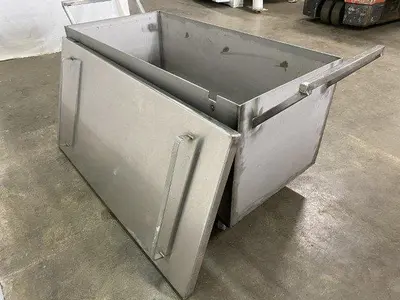 SS Heavy Duty Lidded Bin