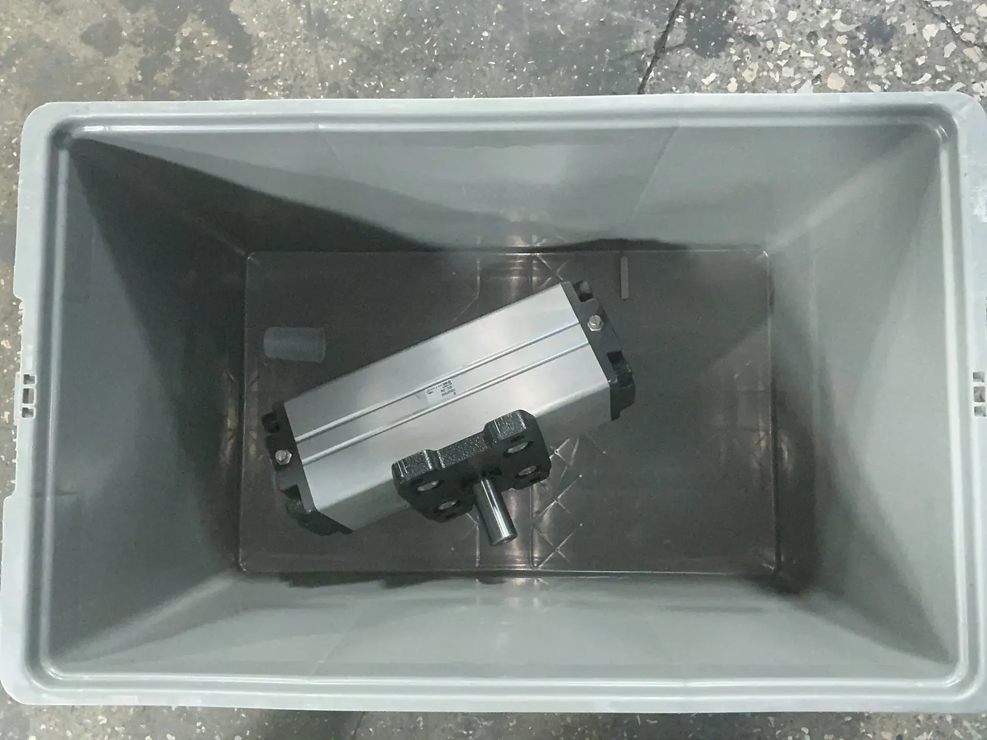 Used SMC CDRA1FS100190CJ56L Miscellaneous MRO Ohio US | HGR 24 #1487143