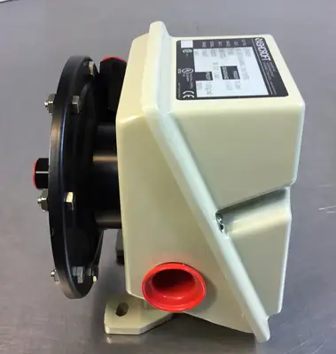 Ashcroft Pressure Switch LDSN4GB25 125/250/480 VAC 30" H2OD 1/2A 21.6PSI 6B