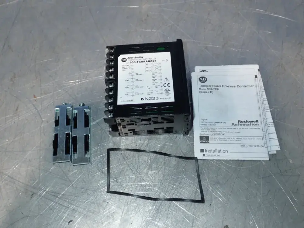 Used ALLEN BRADLEY 900TC8RABZ25 Temperature Controls Ohio US | HGR 24 #1069498