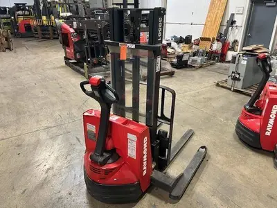 Used 2012 RAYMOND RAS25 Stackers Illinois US | Somerset Equipment Sales #1542991