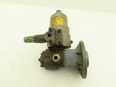 Nippon TOP-208HWMC PVDE Trochoid Hydraulic Oil Pump w/Filter IEC C-Face Flange