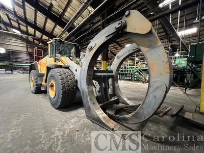 USED 2019 VOLVO L220H LOADER WITH LOG FORKS