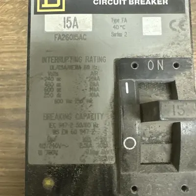 Used SQUARE D FA26015AC Circuit Breakers | Surplus Asset Holdings #1189375