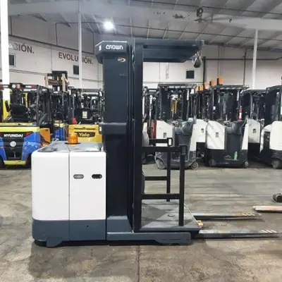 USED 2016 CROWN SP3510-30