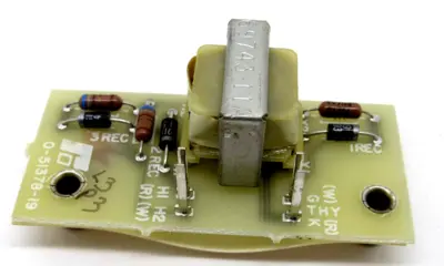 NEW RELIANCE ELECTRIC 0-51378-19 CIRCUIT GATE COUPLING CARD 05137819