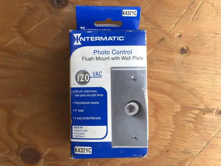 Used INTERMATIC K43210C Lighting British Columbia CA | Lenmark #254748