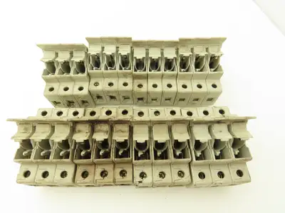 Ferraz Shawmut USCC31I Ultrasafe 3-Pole Class CC Fuse Holder 30A 600V Lot of 8