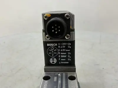 USED BOSCH 0 811 404 606