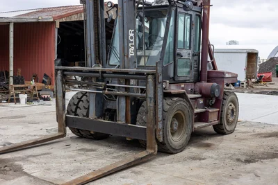 Used TAYLOR TX220S Misc Forklifts Michigan US | KD Equipment Sales #1547851