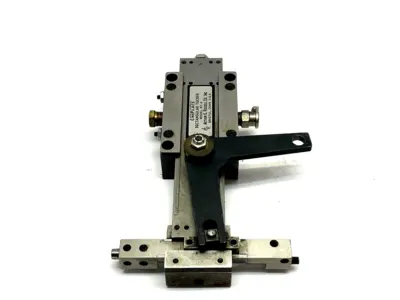 RT-2 | UniPlace  Rectangular Tucker - Used