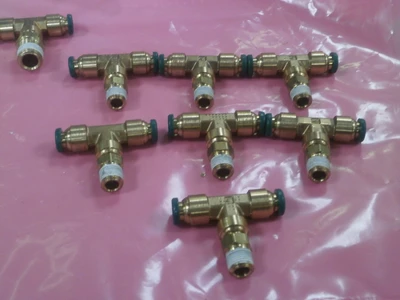 USED Parker Hannifin T-CONNECTORS