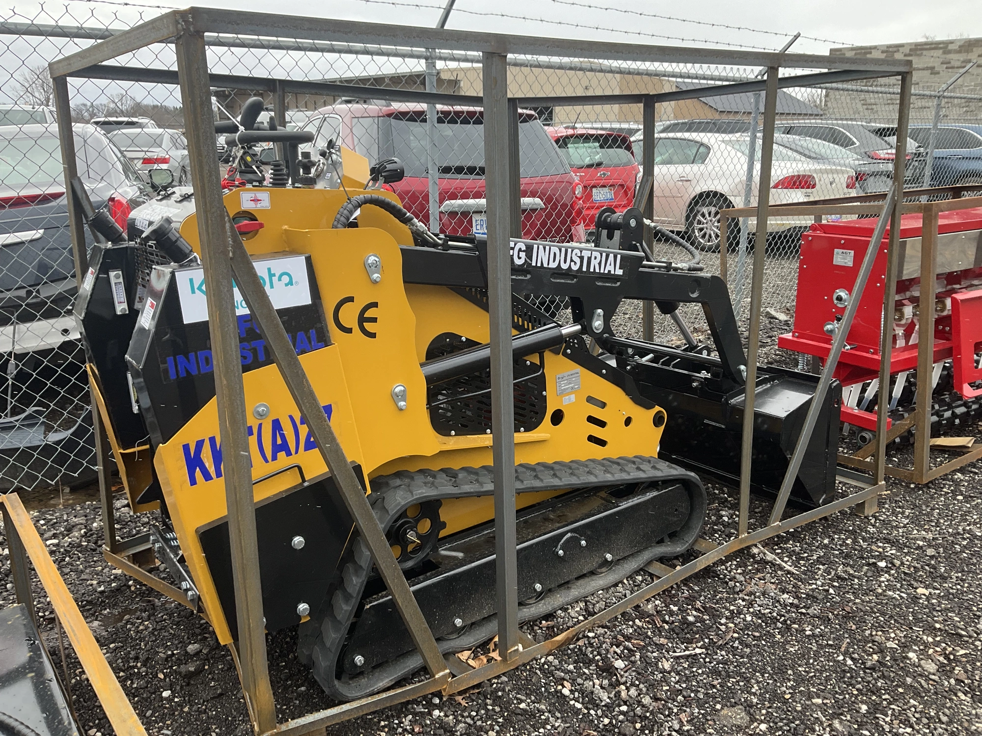 USED 2026 CFG INDUSTRY KKT(A)27 MINI SKID STEER LOADER