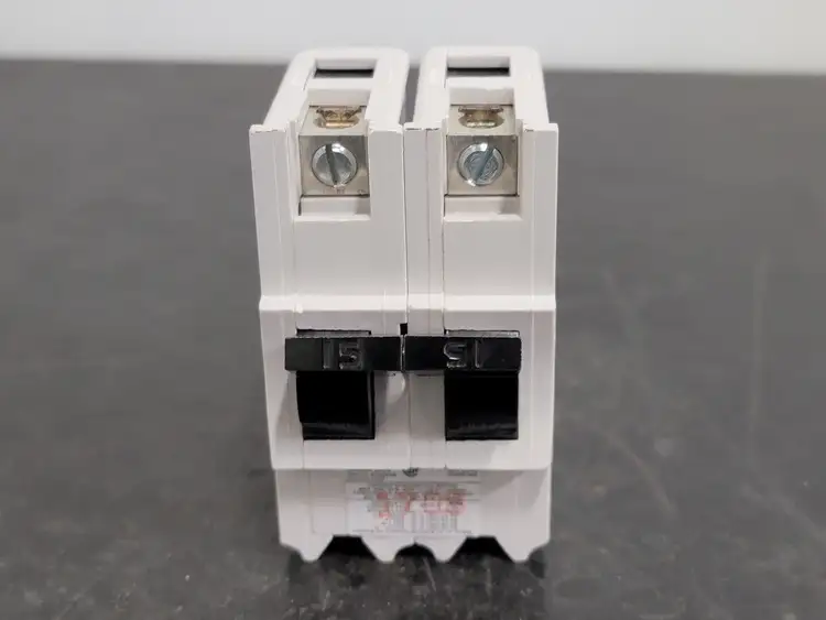 Used FEDERAL PIONEER NB215 Switchgears British Columbia CA | Lenmark #242830