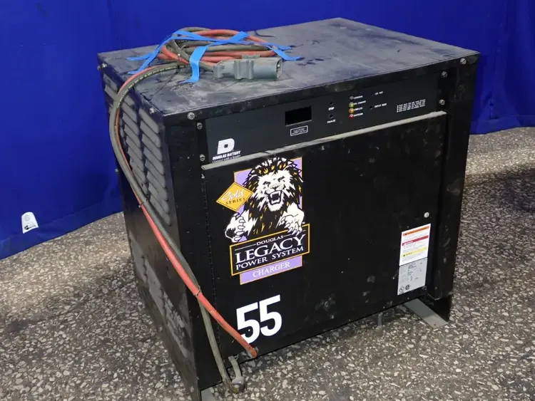 Used INDUSTRIAL BATTERY CHARGERS DLG3B24475 Material Handling (misc) Ohio US | HGR 24 #1016823
