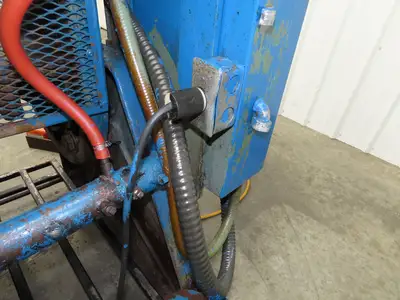 L&J No 3 Mechanical OBI Punch Press 22 Ton 2-1/2" Stroke 2Hp 3Ph Air Clutch