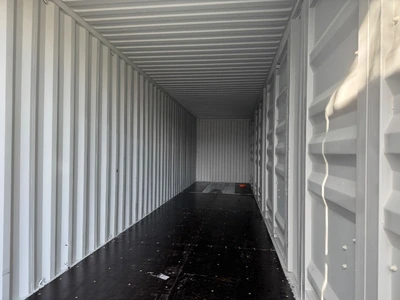 CFGU4046113 // 40 Ft High Cube Sea Container with 4 Sets of Side Doors