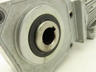 Sumitomo RNYMS05-1320C-25 Gearmotor 25:1 Ratio .5Hp 70rpm 3PH Hollow Shaft