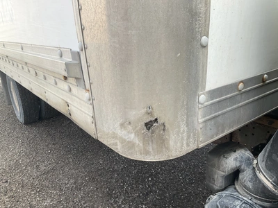 USED 2006 GMC W4500