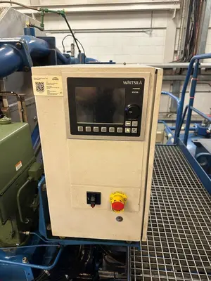 1998 WARTSILA Vasa 18V32DF Générateur AC Cogénération | Perry Equipment (12)