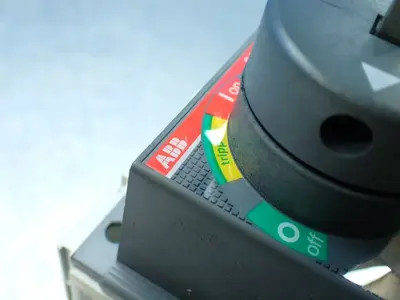 USED ABB TMAX T2H 100