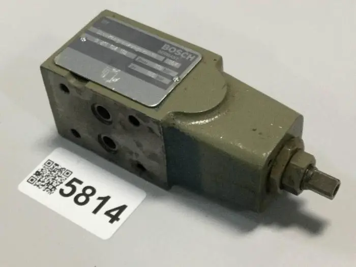Used BOSCH 0 811 104 102 Valves/Fittings Michigan US | Ideal Machinery #605247