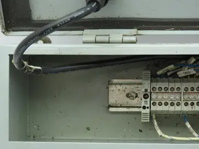 Hoffman Electrical Operator Enclosure W/ Banner Touch Sensor & Indicator Light