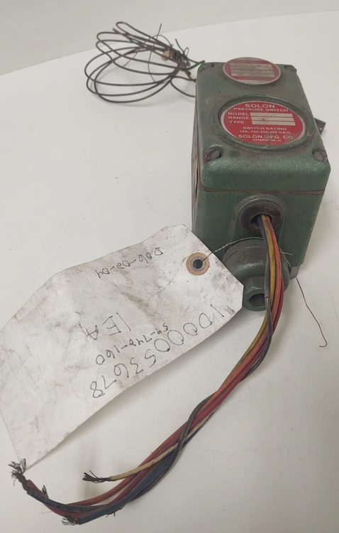 Used Solon 5PS/100 Pressure Switches | Edwards Industrial Repair #979008