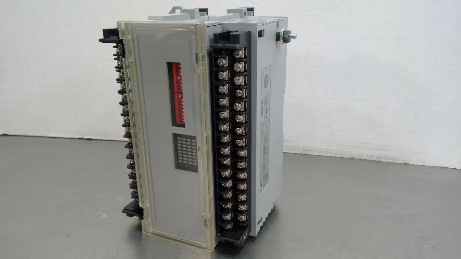 Allen Bradley 1791-32B0 B 1D