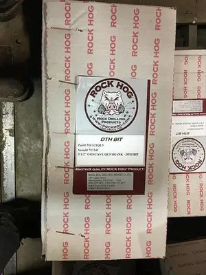 New | in-Stock ROCK HOG 5-1/2" QL5 HAMMER BIT - QL555CCDNR Drills Pennsylvania US | East West Machinery & Drilling #1416012