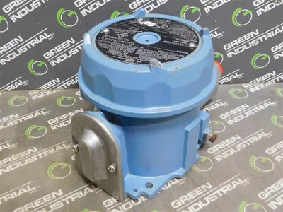 United Electric H122-S156B Pressure Switch 0-100psi  Proof 125 psi Used