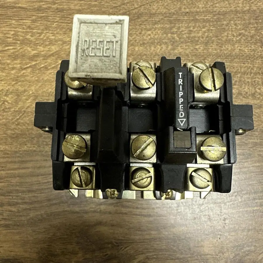 Used ALLEN-BRADLEY 592-BOV16 Miscellaneous Equipment (Electrical & Power) | Surplus Asset Holdings #1201724