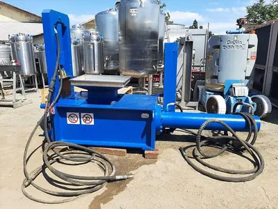 USED 2015 DB TECHNOLOGIES STRUDER-PRESS MACHINE