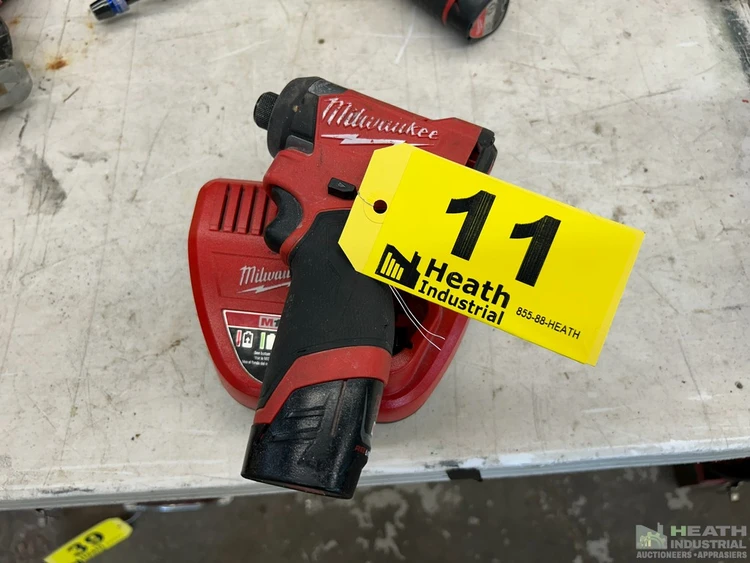 Used _UNKNOWN_ MILWAUKEE M12 FUEL IMPACT DRIVER, CAT NO 3453-20 W/ (1) 12V BATTERY & CHARGER Screw Drivers Illinois US | Heath Industrial Auction Services #1379519