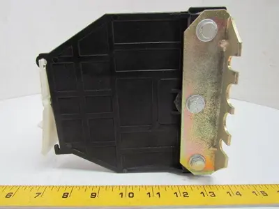 SP-336 480/575Volt Power Block 3/16" Thick by 1"Wide Copper Buss Bars 3/8" Bolts
