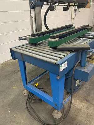 Automatic Top & Bottom Case Sealer