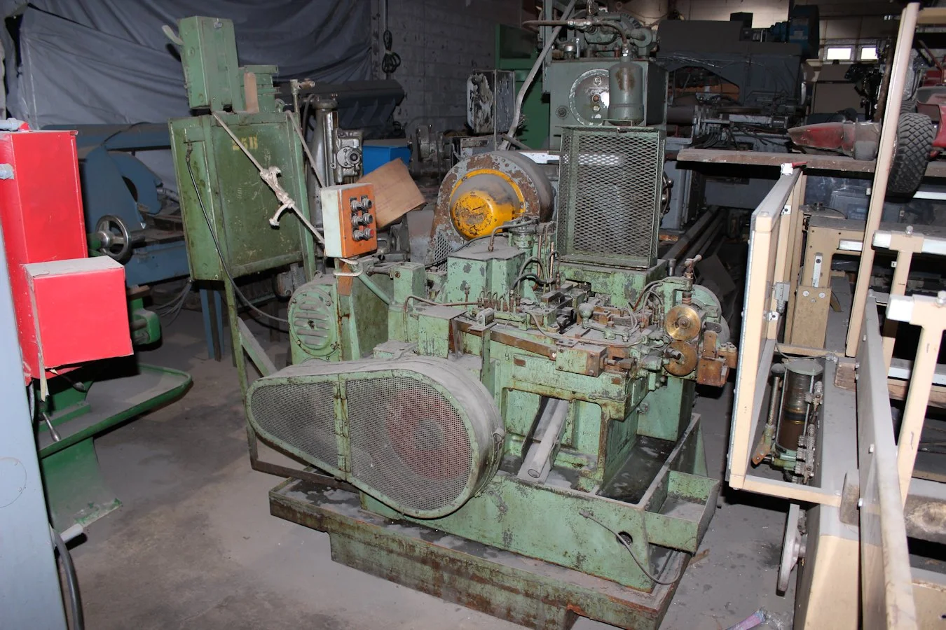 Waterbury Farrel 1/8" Headmaster