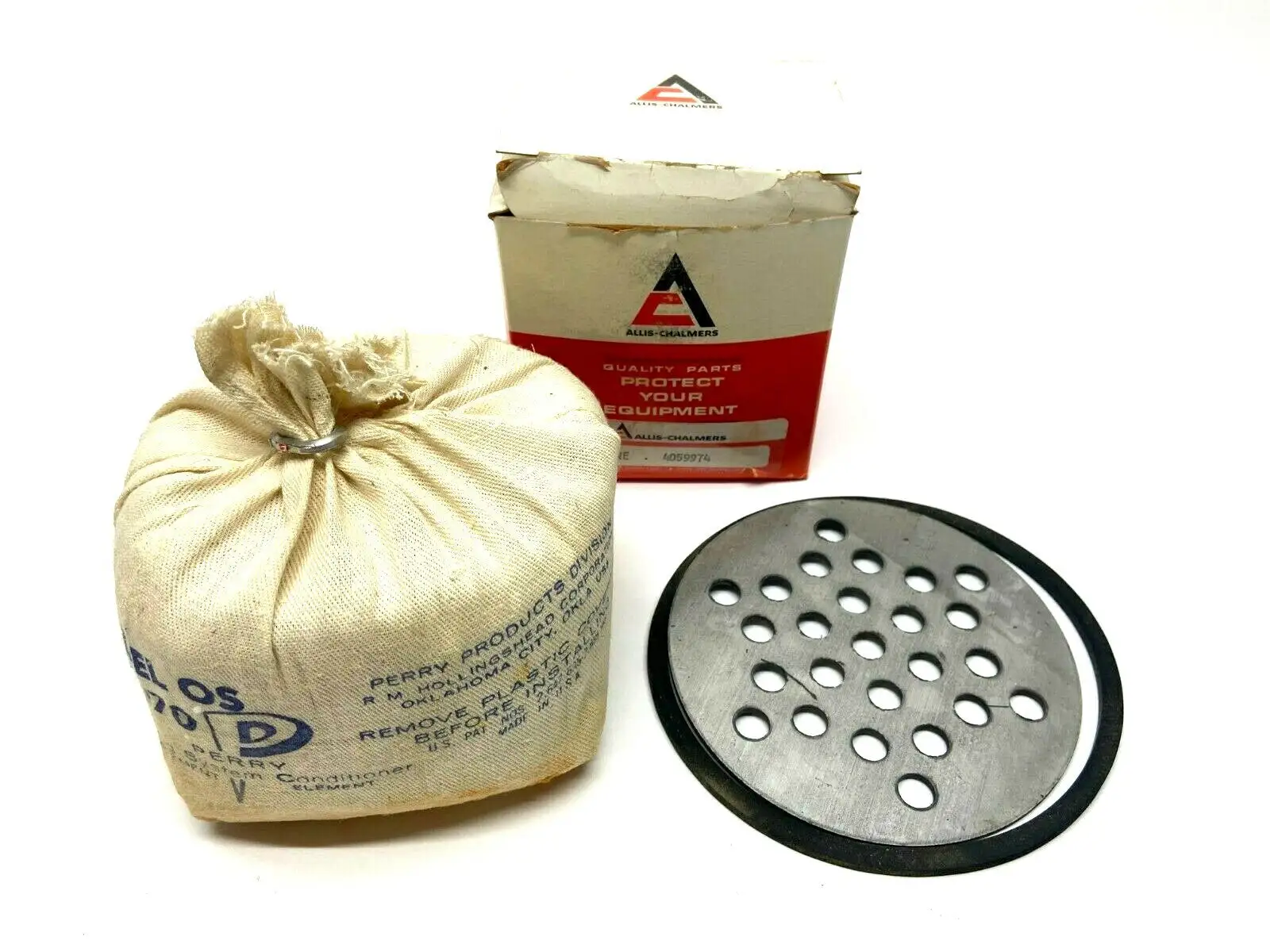 4059974 Model OS 5070 | Allis Chalmers 4059974 Cooling System Filter Element - New