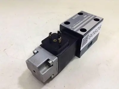 USED BOSCH 0 810 090 240